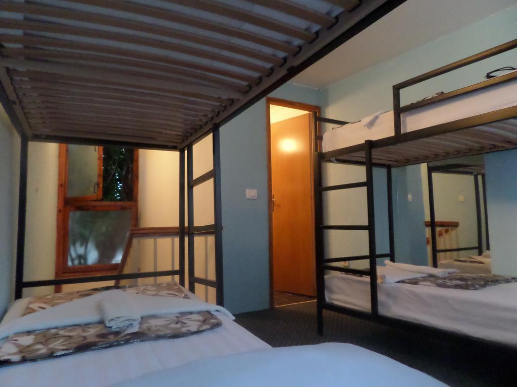 Guesthouse Titi Мостар Екстер'єр фото